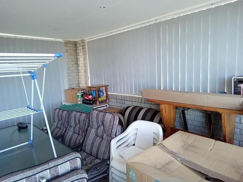 3 Bedroom Property for Sale in Boggomsbaai Western Cape